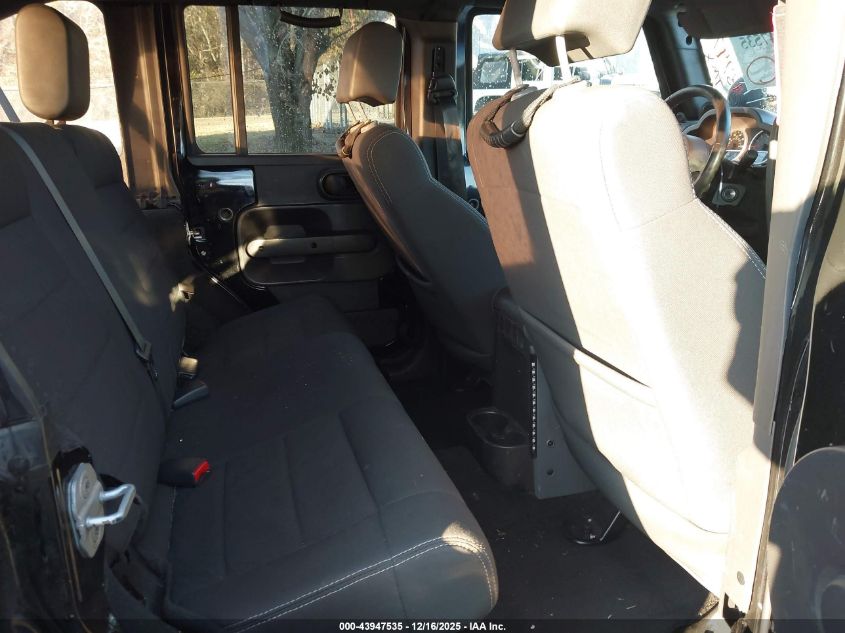 2010 Jeep Wrangler Unlimited Sport VIN: 1J4BA3H18AL191231 Lot: 43947535