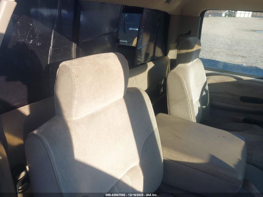 1994 Dodge Ram 1500 VIN: 3B7HC16Y5RM547417 Lot: 43947580