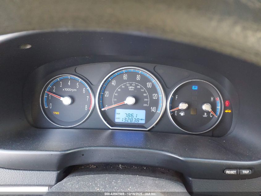 2009 Hyundai Santa Fe Gls VIN: 5NMSG13D09H274417 Lot: 43947589