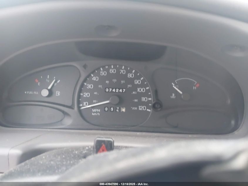 2002 Ford Escort Fleet VIN: 3FAFP13P82R140942 Lot: 43947590