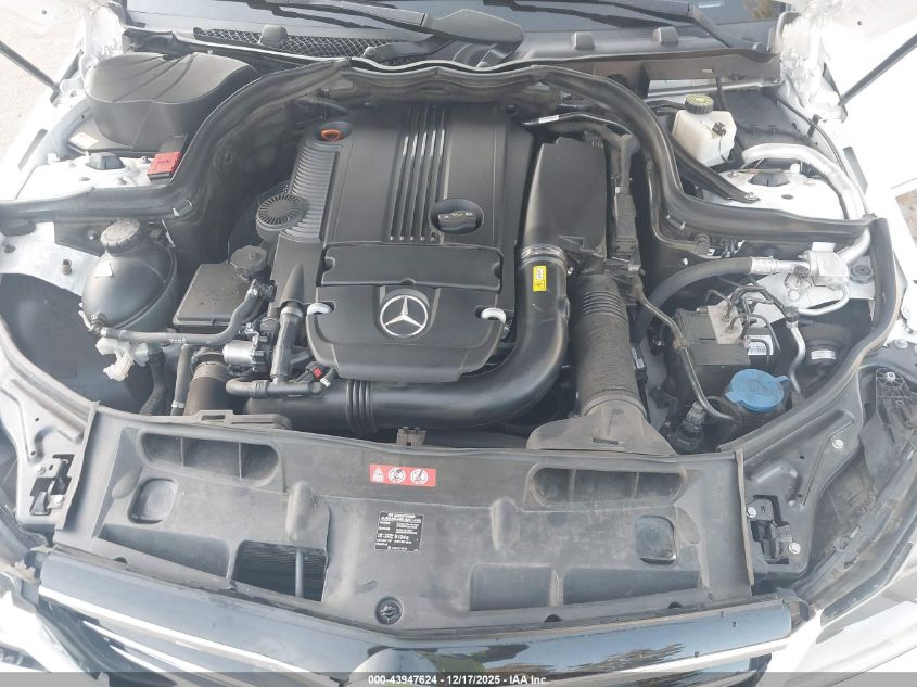 2014 Mercedes-Benz C-Class C 250 Sport VIN: WDDGF4HB4ER312003 Lot: 43947624