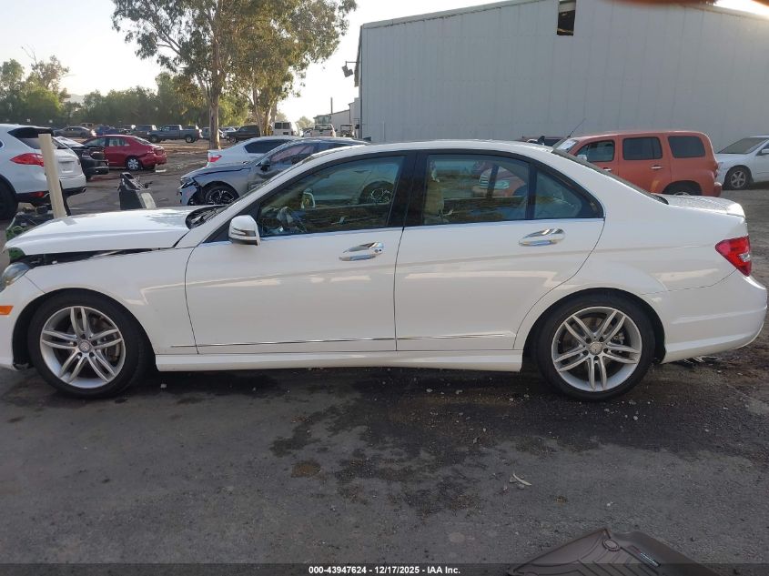 2014 Mercedes-Benz C-Class C 250 Sport VIN: WDDGF4HB4ER312003 Lot: 43947624