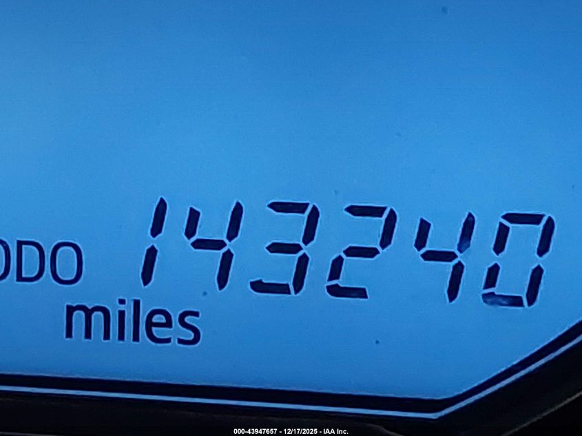 2015 Toyota Corolla Le VIN: 5YFBURHE5FP315537 Lot: 43947657