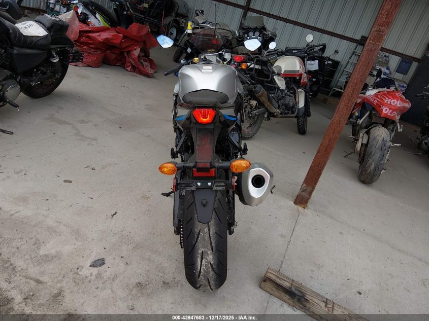 2025 Suzuki Gsx-R1000 VIN: JS1DM11B3S7100495 Lot: 43947683