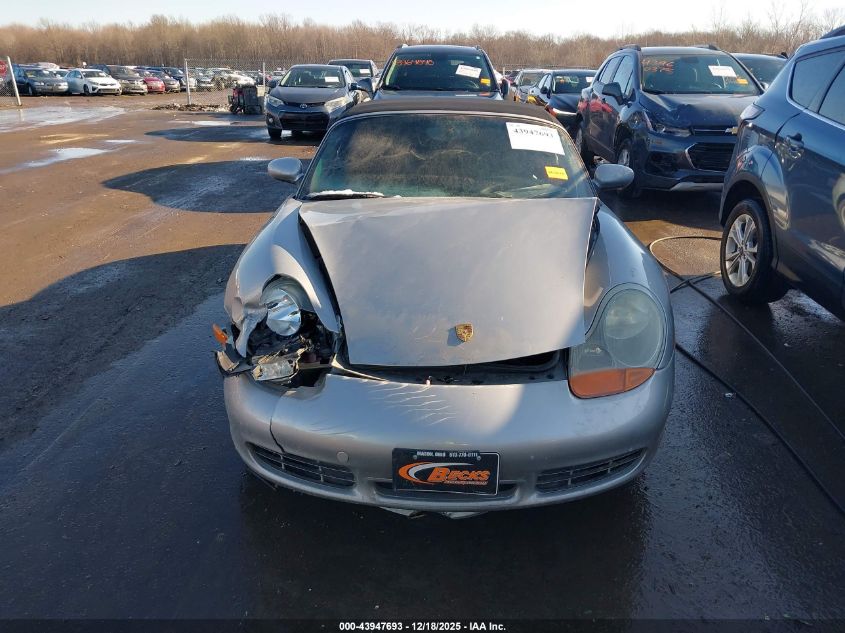 2000 Porsche Boxster S VIN: WP0CB2984YU664415 Lot: 43947693