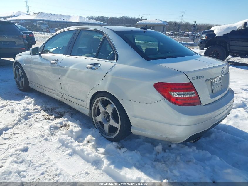2013 Mercedes-Benz C 300 Sport 4Matic VIN: WDDGF8AB6DR281949 Lot: 43947708