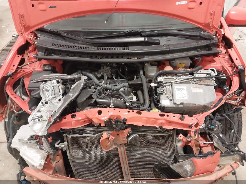 2013 Toyota Prius C Two VIN: JTDKDTB35D1051161 Lot: 43947751