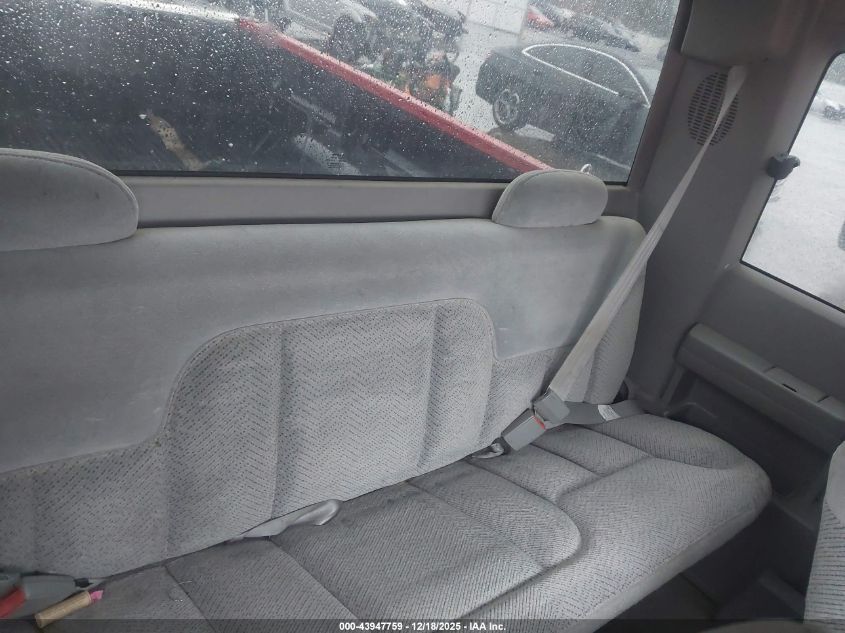 1996 Chevrolet Gmt-400 K1500 VIN: 2GCEK19MXT1114446 Lot: 43947759