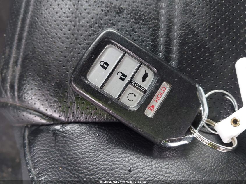 2019 Honda Cr-V Touring VIN: 7FARW1H94KE007315 Lot: 43947761