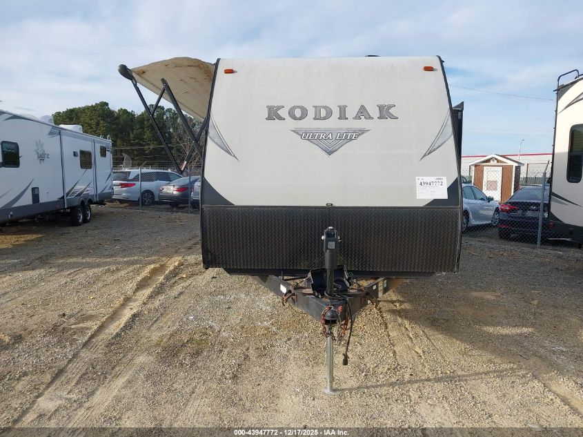 2017 Keystone Rv Travel Trailer/Bumper Pull 24" VIN: 4YDT24328HJ972587 Lot: 43947772