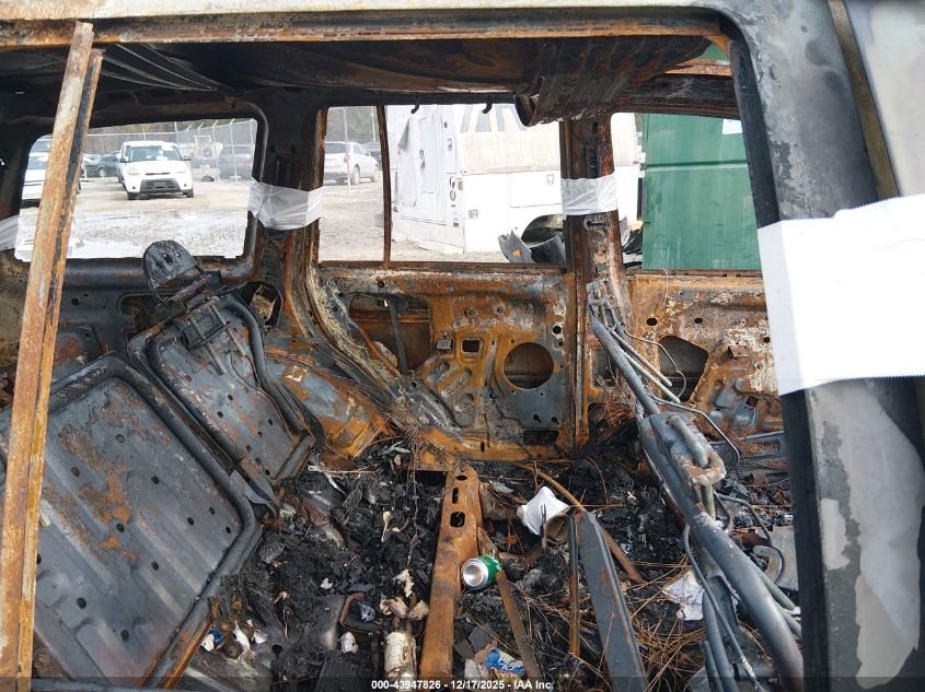 2002 Jeep Grand Cherokee Limited VIN: 1J4GW58N52C230977 Lot: 43947826