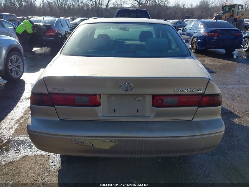 1997 Toyota Camry Le VIN: 4T1BG22K6VU810789 Lot: 43947831