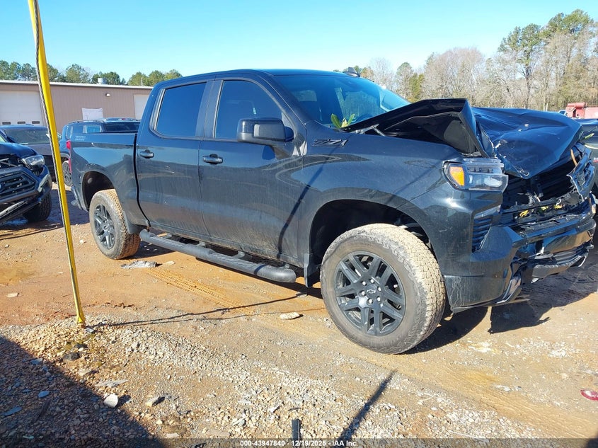CHEVROLET SILVERADO 1500 4WD  SHORT BED LT TRAIL BOSS 2025