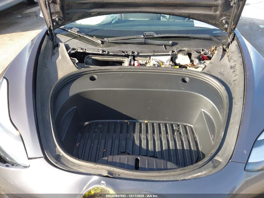 2020 Tesla Model 3 Long Range Dual Motor All-Wheel Drive VIN: 5YJ3E1EB2LF774853 Lot: 43947852