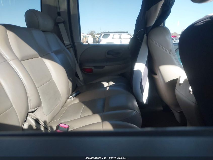 2001 Ford F-150 Harley-Davidson Edition/King Ranch Edition/Lariat/Xlt VIN: 1FTRW07L91KC02816 Lot: 43947853