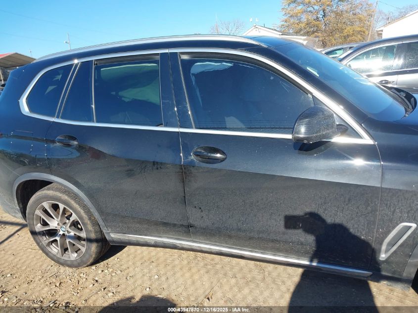 2022 BMW X5 xDrive40I VIN: 5UXCR6C07N9K77733 Lot: 43947870