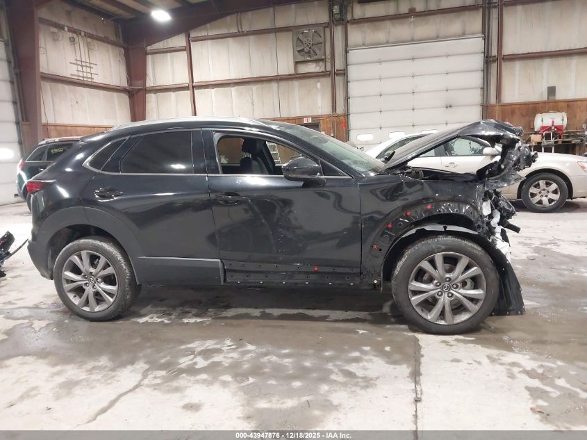 2021 Mazda Cx-30 Premium VIN: 3MVDMBDM8MM213830 Lot: 43947876