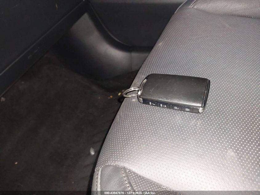 2021 Mazda Cx-30 Premium VIN: 3MVDMBDM8MM213830 Lot: 43947876