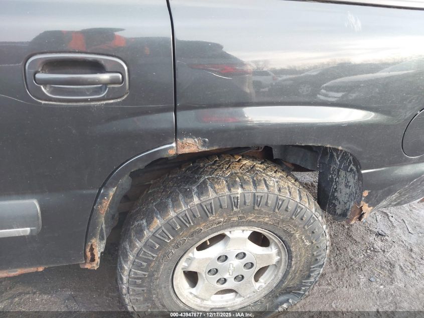 2003 Chevrolet Tahoe Lt VIN: 1GNEK13ZX3J286736 Lot: 43947877