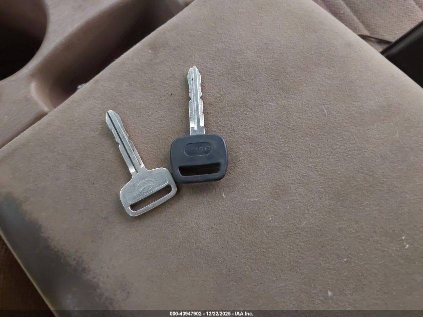 2000 Toyota Tundra Sr5 V8 VIN: 5TBBT4411YS018244 Lot: 43947902