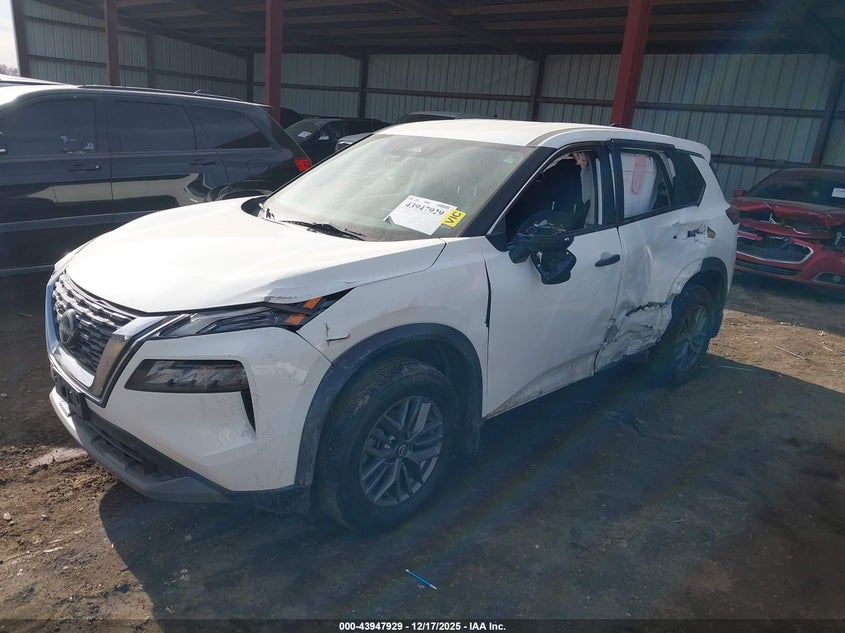 2022 Nissan Rogue S Fwd