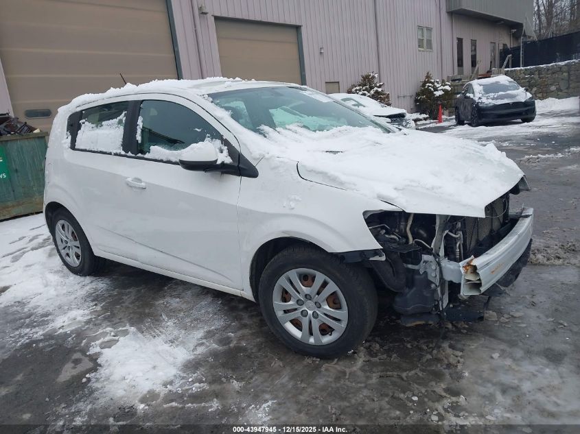 CHEVROLET SONIC LT AUTO