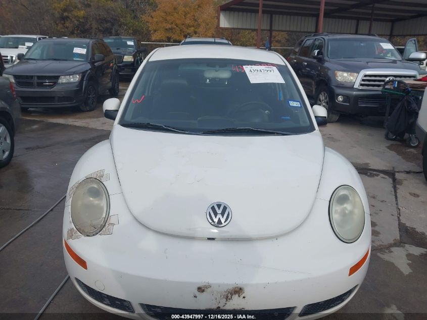 2010 Volkswagen New Beetle 2.5L Final Edition VIN: 3VWPW3AG9AM000228 Lot: 43947997