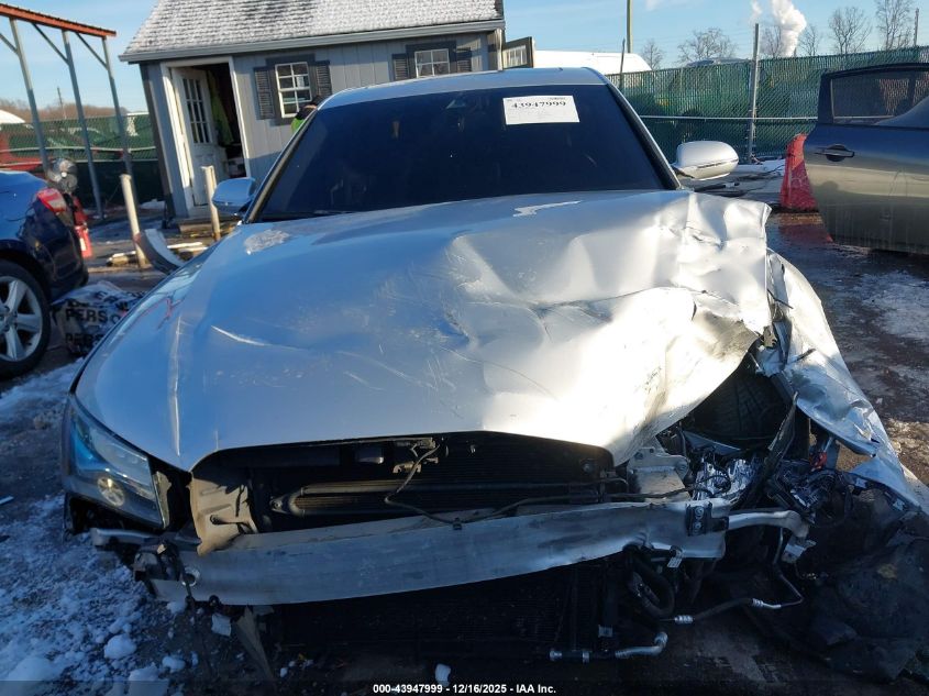 2011 Audi A8 4.2 VIN: WAUAVAFD8BN020277 Lot: 43947999