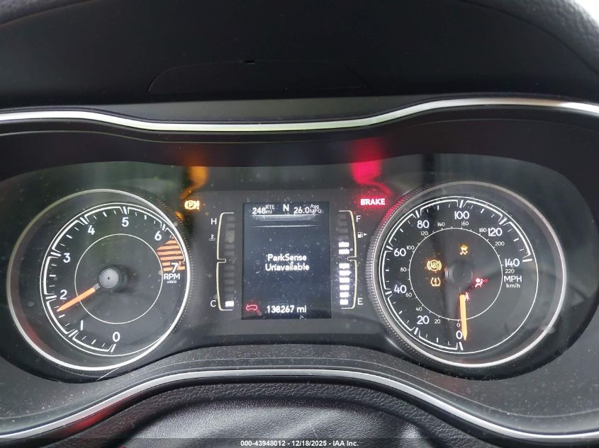 2019 Jeep Cherokee Latitude Plus 4X4 VIN: 1C4PJMLB7KD302008 Lot: 43948012