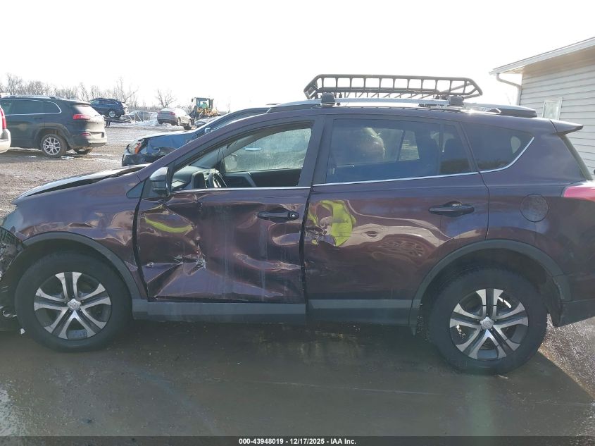 2018 Toyota Rav4 Le VIN: 2T3BFREV0JW805252 Lot: 43948019