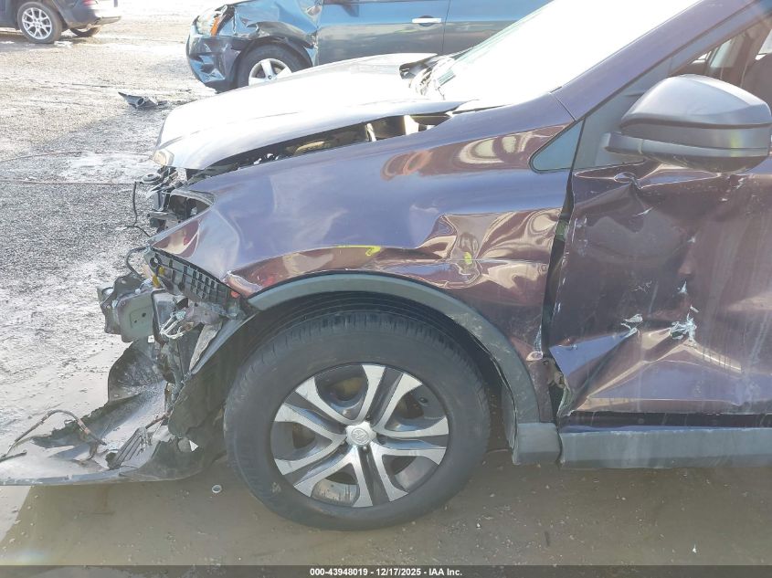 2018 Toyota Rav4 Le VIN: 2T3BFREV0JW805252 Lot: 43948019