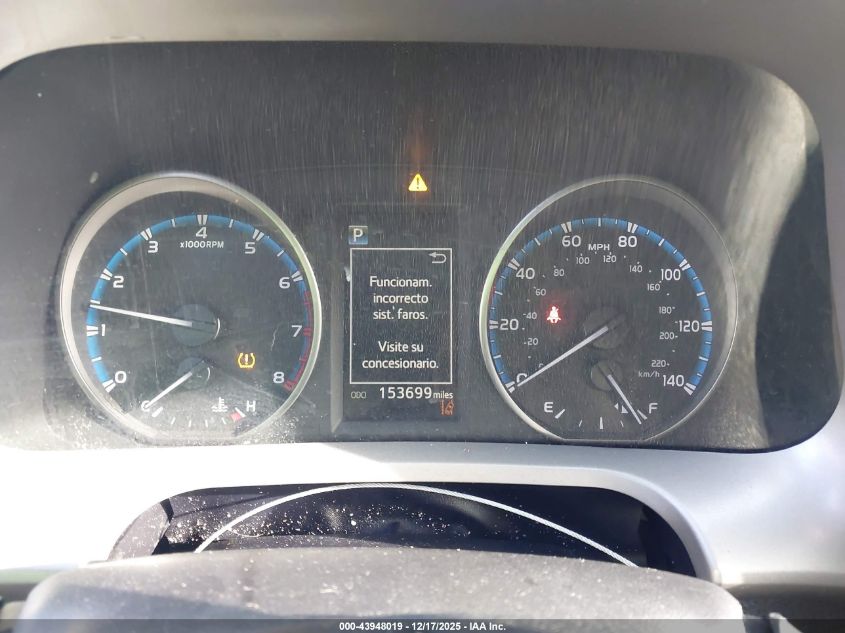 2018 Toyota Rav4 Le VIN: 2T3BFREV0JW805252 Lot: 43948019