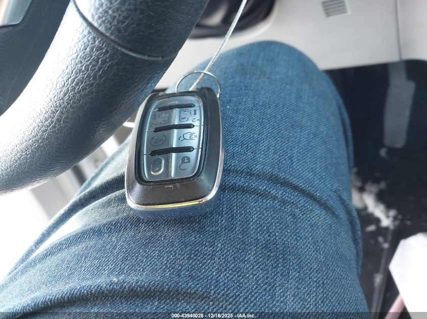 2018 Chrysler Pacifica Touring Plus VIN: 2C4RC1FG7JR101729 Lot: 43948026