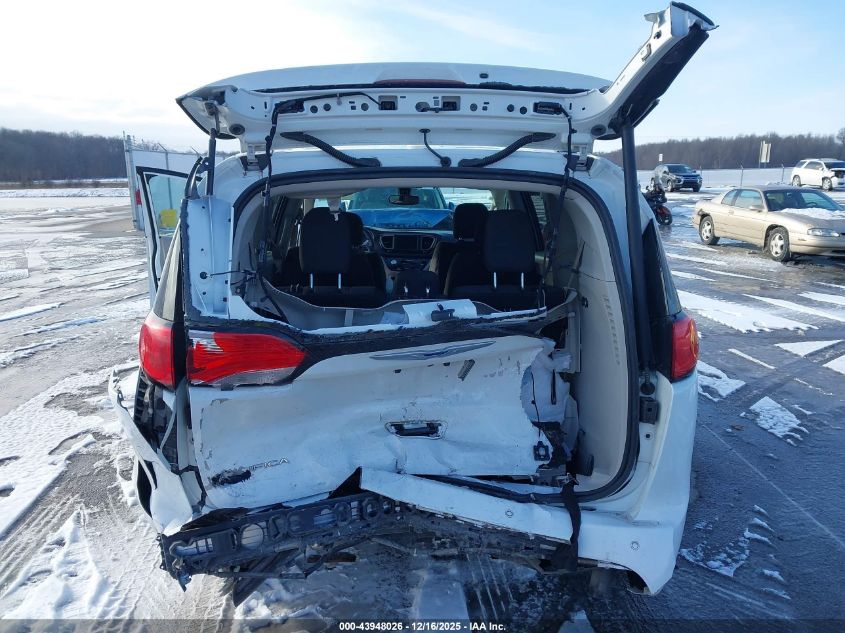 2018 Chrysler Pacifica Touring Plus VIN: 2C4RC1FG7JR101729 Lot: 43948026