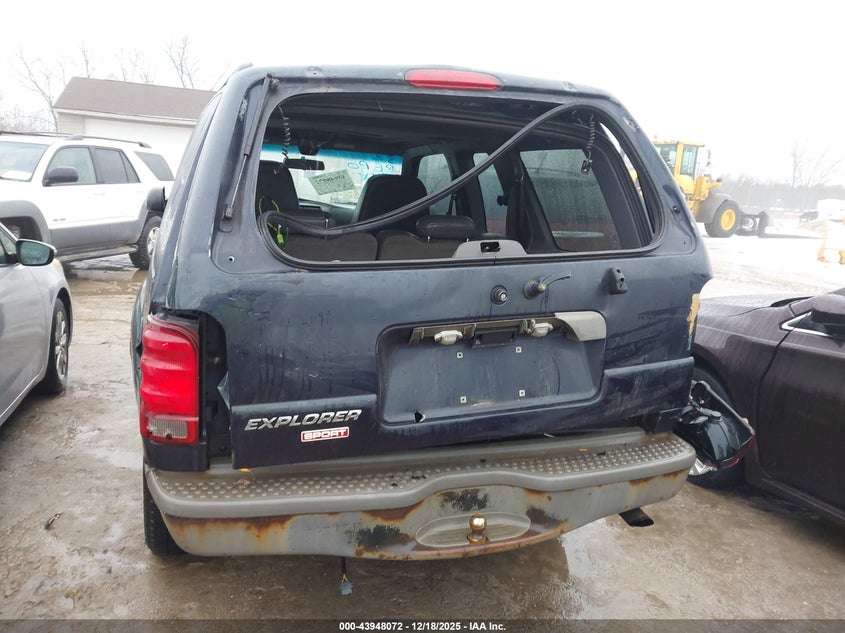 2002 Ford Explorer Sport VIN: 1FMCU70E02UA95821 Lot: 43948072
