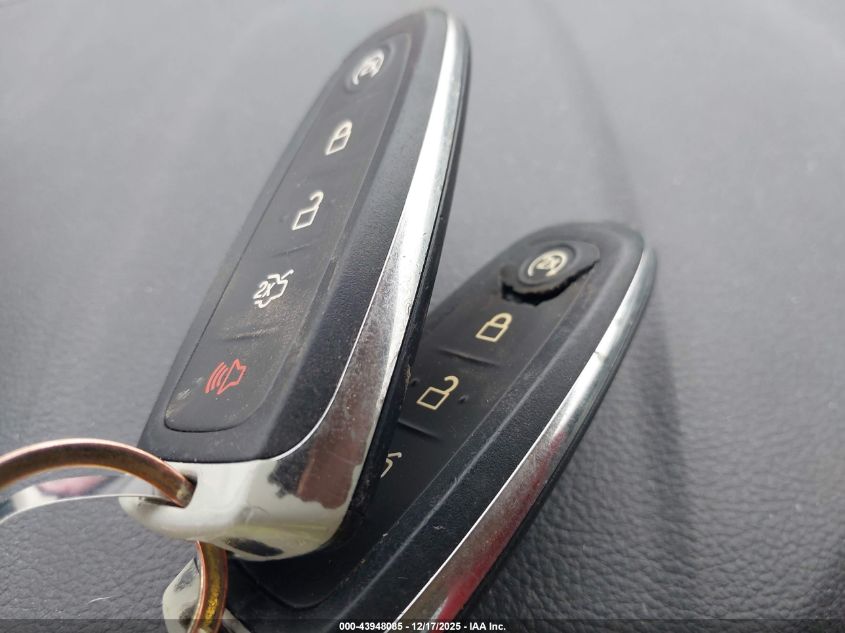 2018 Ford Escape Titanium VIN: 1FMCU9J97JUA34641 Lot: 43948085