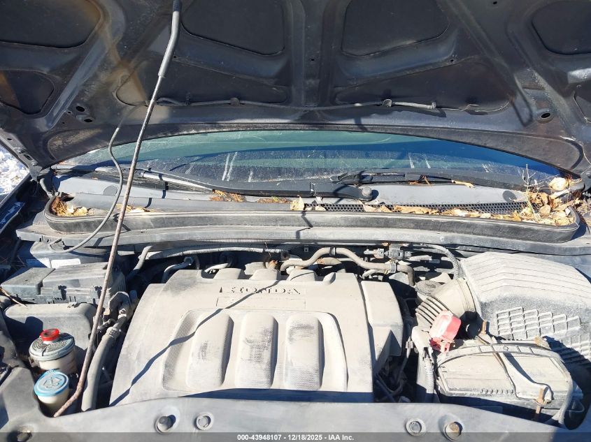 2005 Honda Odyssey Lx VIN: 5FNRL38275B058122 Lot: 43948107