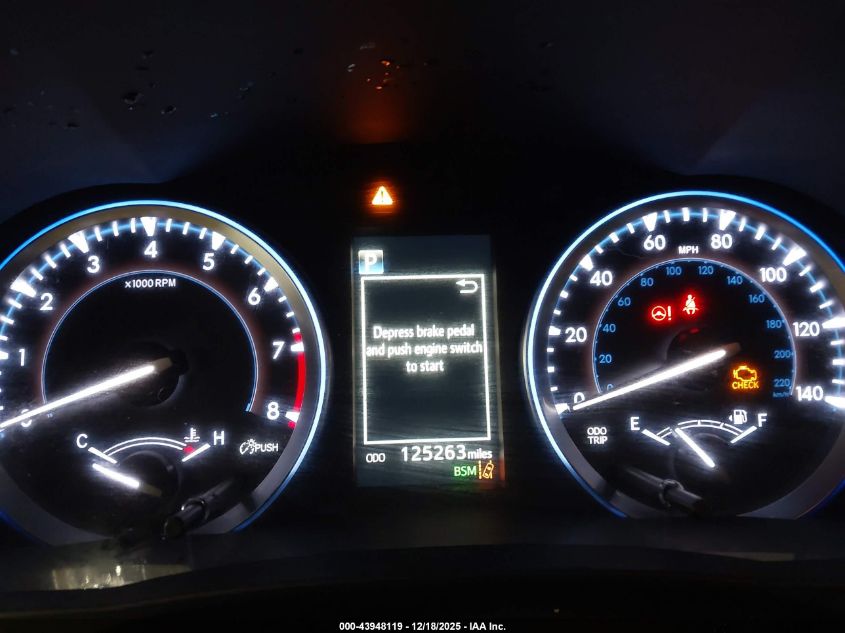 2017 Toyota Highlander Xle VIN: 5TDJZRFH8HS379589 Lot: 43948119