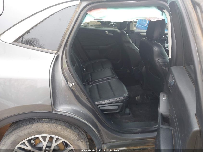 2022 Ford Escape Sel VIN: 1FMCU0H62NUA18084 Lot: 43948147