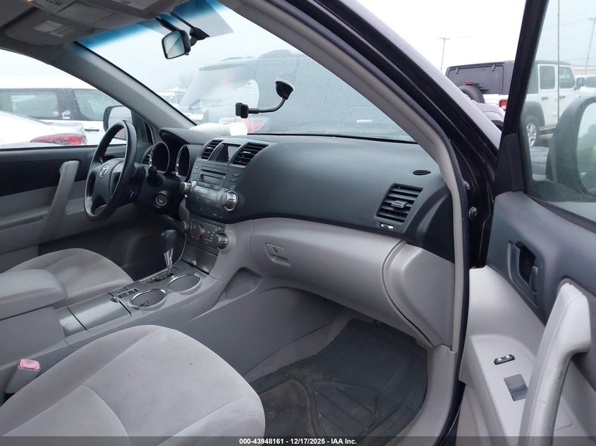 JTEES41A182101851 2008 TOYOTA HIGHLANDER photo no. 5