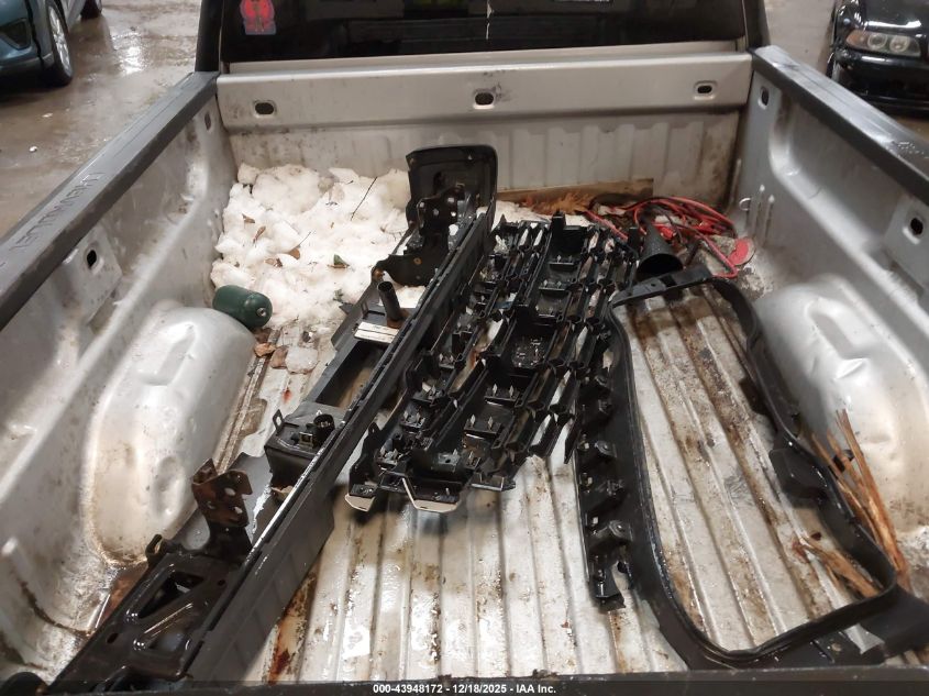 2017 Chevrolet Silverado 1500 Custom VIN: 1GCVKPEC2HZ145379 Lot: 43948172