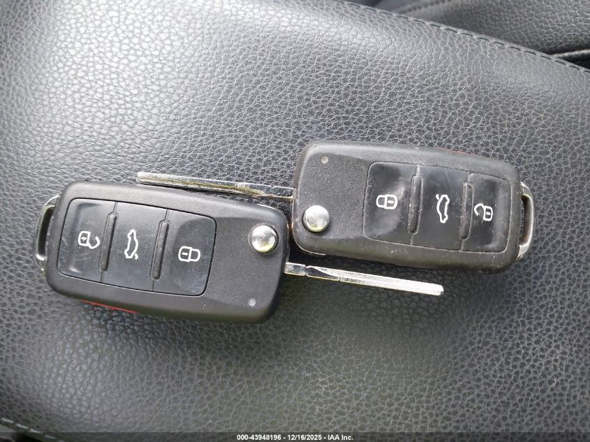 2012 Volkswagen Jetta Sportwagen 2.0L Tdi VIN: 3VWPL7AJ8CM661800 Lot: 43948196