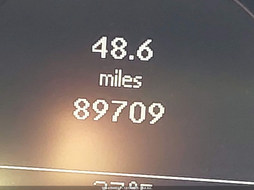 2011 Mercedes-Benz E 550 VIN: WDDKK7CF6BF068594 Lot: 43948213