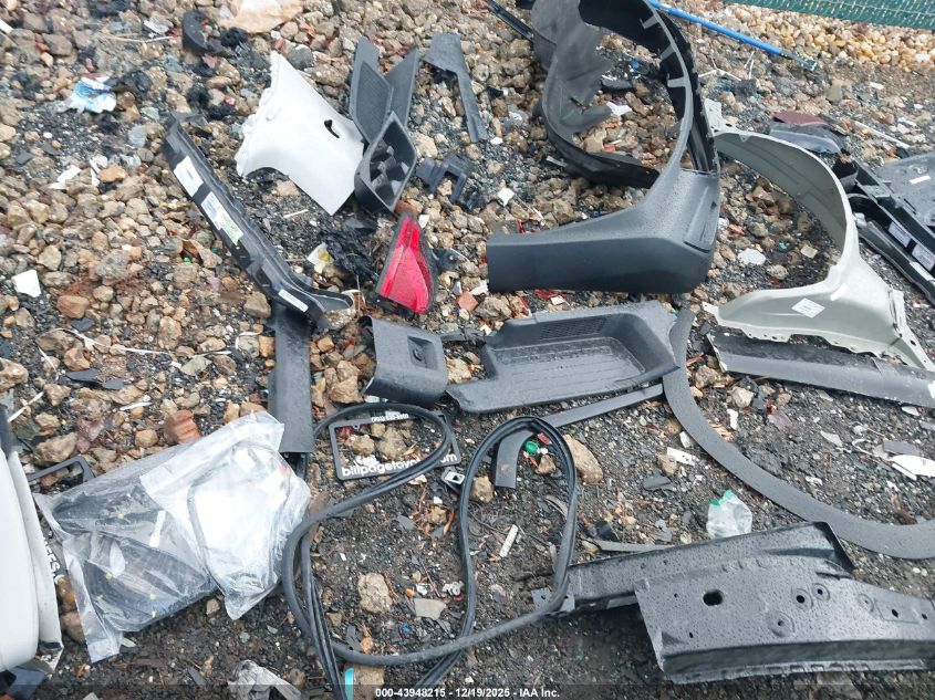 2024 Toyota Grand Highlander Hybrid Xle VIN: 5TDACAB59RS009719 Lot: 43948215