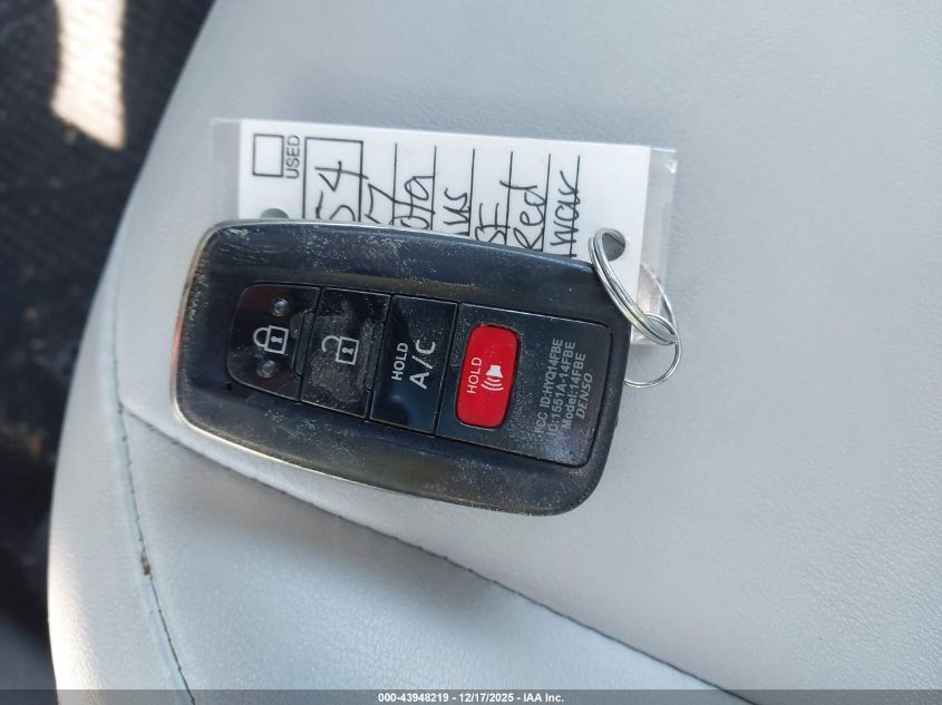 2017 Toyota Prius Prime Advanced VIN: JTDKARFP7H3006936 Lot: 43948219