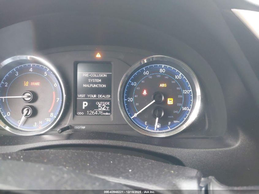 2018 Toyota Corolla Le VIN: 2T1BURHE9JC072730 Lot: 43948221