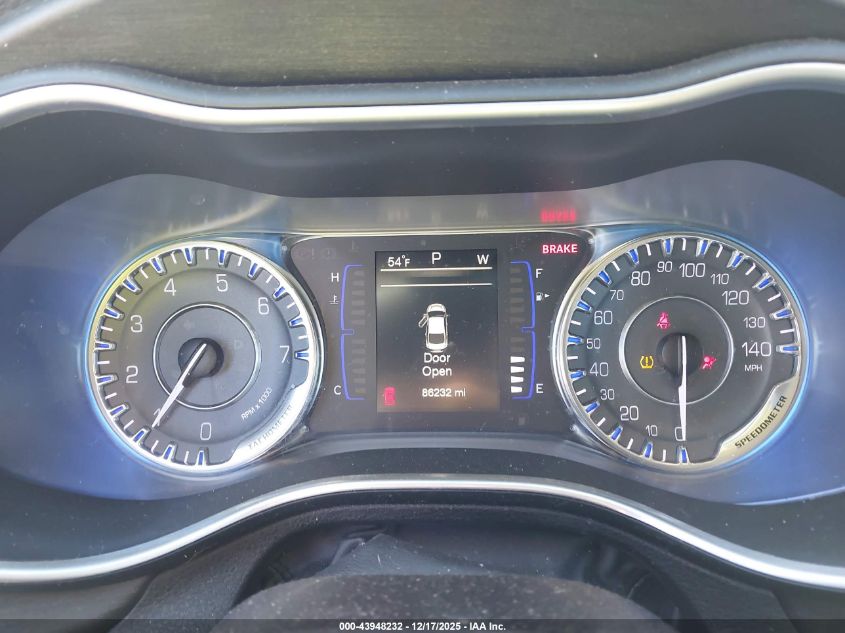 2016 Chrysler 200 Limited VIN: 1C3CCCAB0GN112269 Lot: 43948232