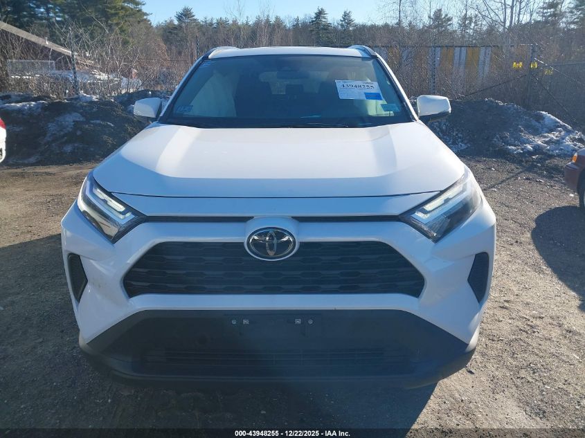 2024 Toyota Rav4 Xle VIN: 2T3W1RFV5RW335777 Lot: 43948255