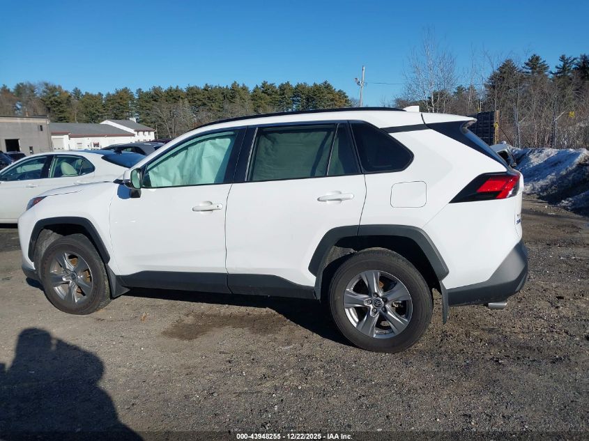 2024 Toyota Rav4 Xle VIN: 2T3W1RFV5RW335777 Lot: 43948255