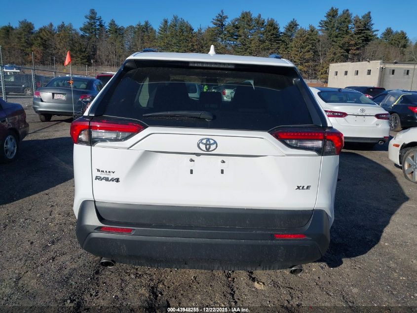 2024 Toyota Rav4 Xle VIN: 2T3W1RFV5RW335777 Lot: 43948255